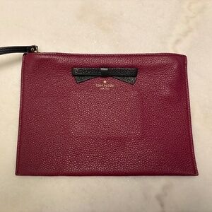 Kate spade wristlet wallet
